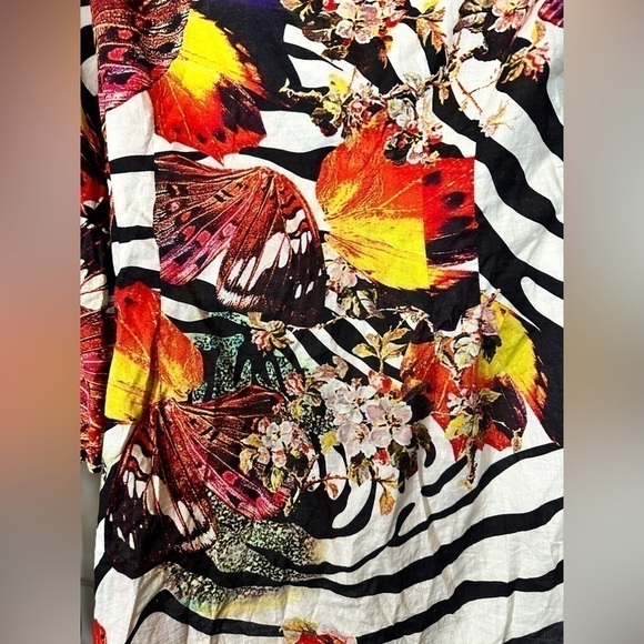 Mishca unique zebra print multicolored butterfly open tie front top - Picture 4 of 4